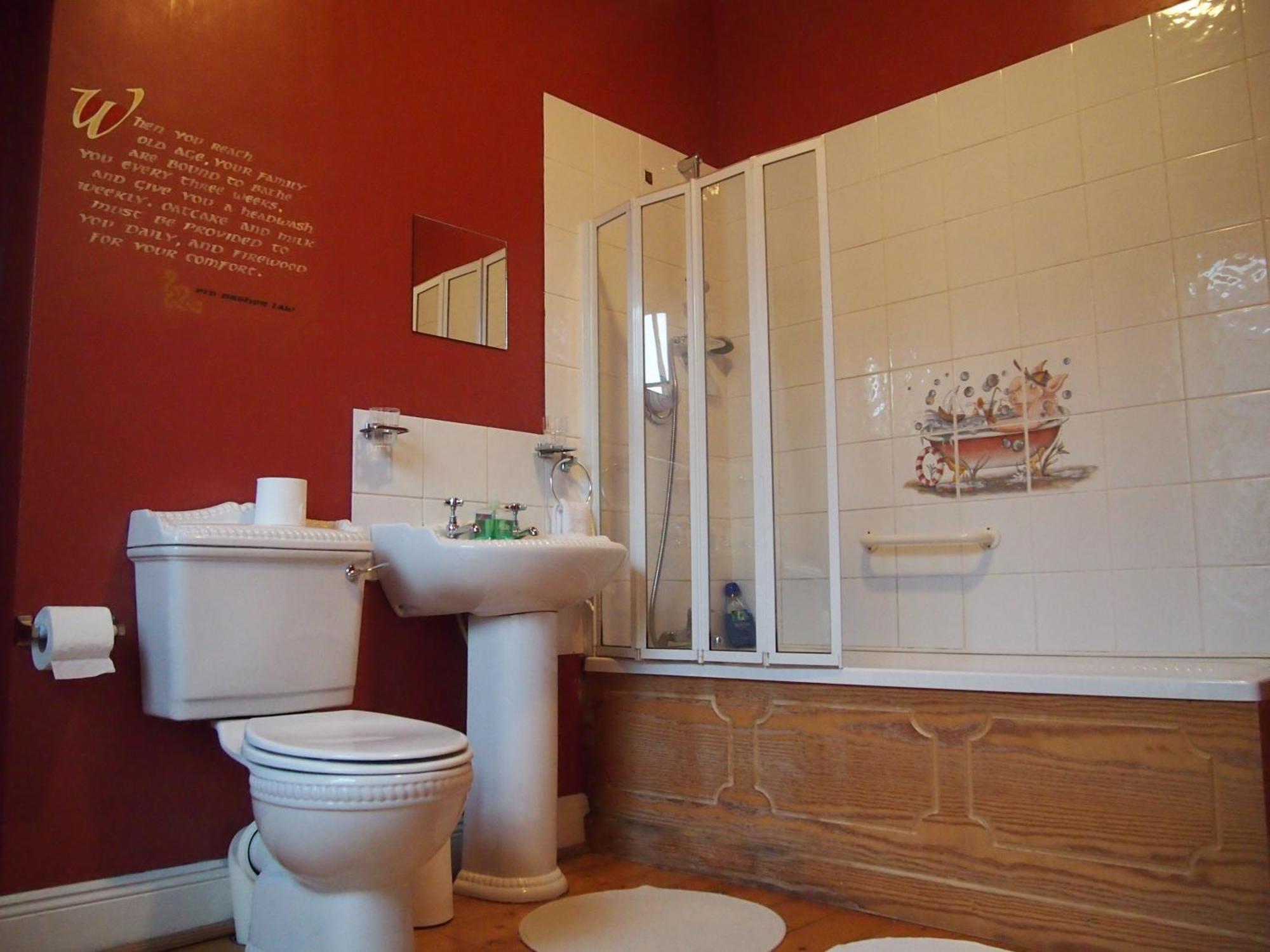 Cashel Town Center Inn Chambre photo